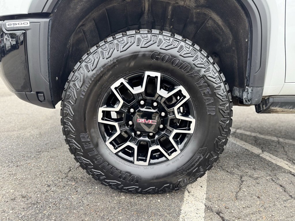 2024 Gmc Sierra 2500 HD AT4X photo 3