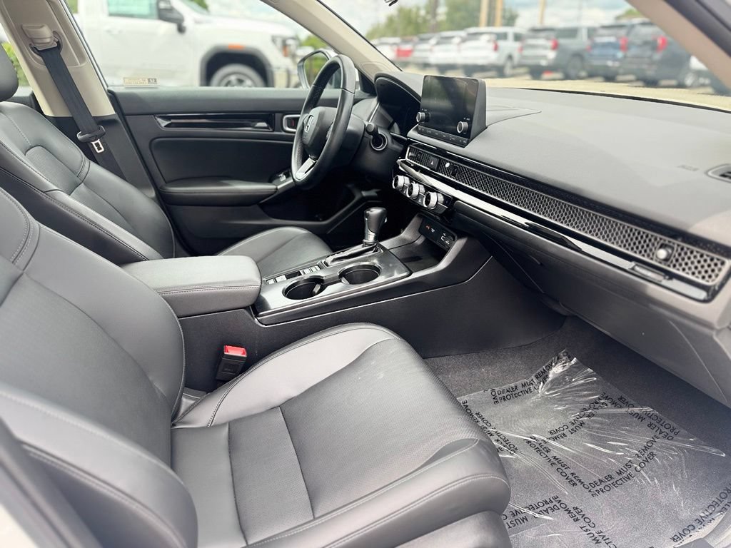 2023 Honda Civic Hatchback EX-L - Photo 10