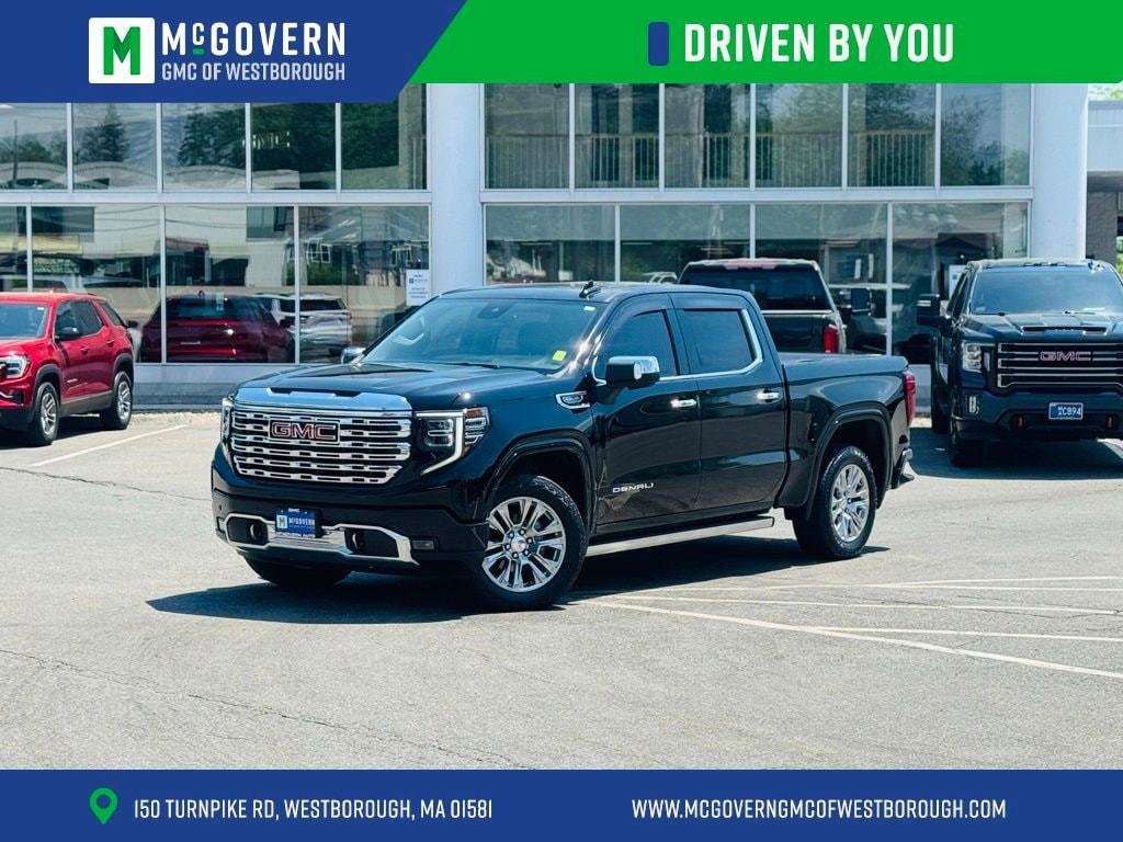 2023 GMC Sierra 4WD Crew Cab Short Box Denali's photo