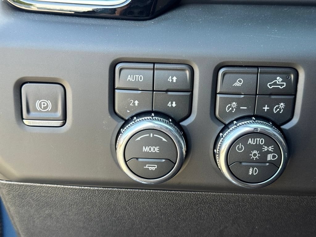 2026 GMC Sierra 2500HD Denali Ultimate - Photo 19