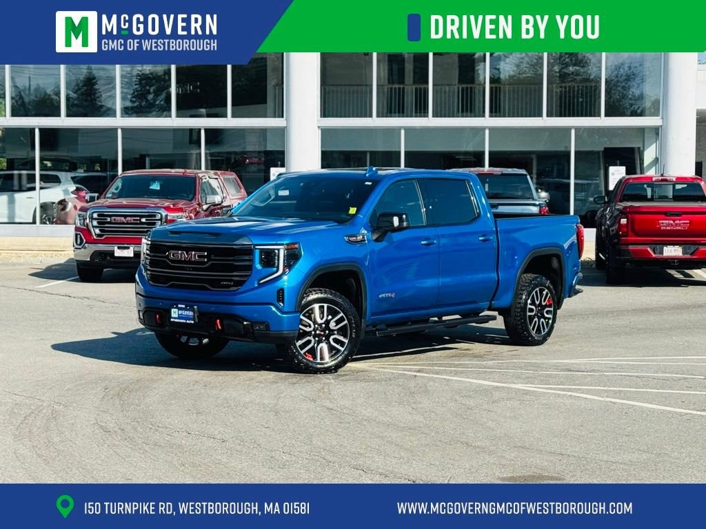 2023 GMC Sierra 4WD Crew Cab Short Box AT4's photo
