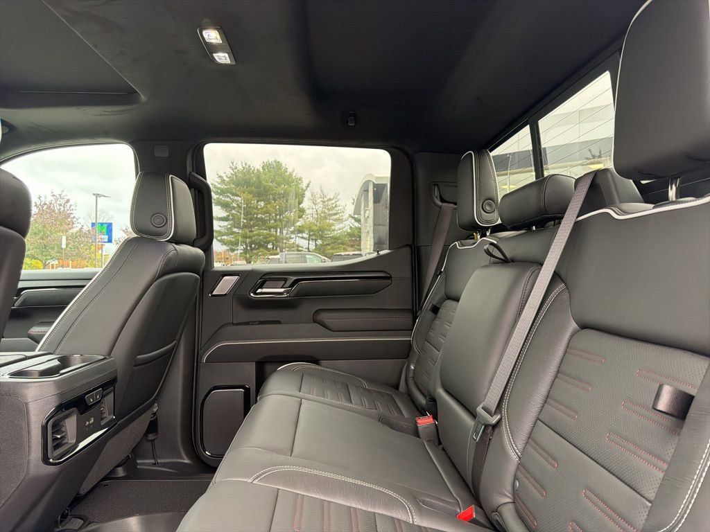 2026 GMC Sierra 1500 AT4X - Photo 12