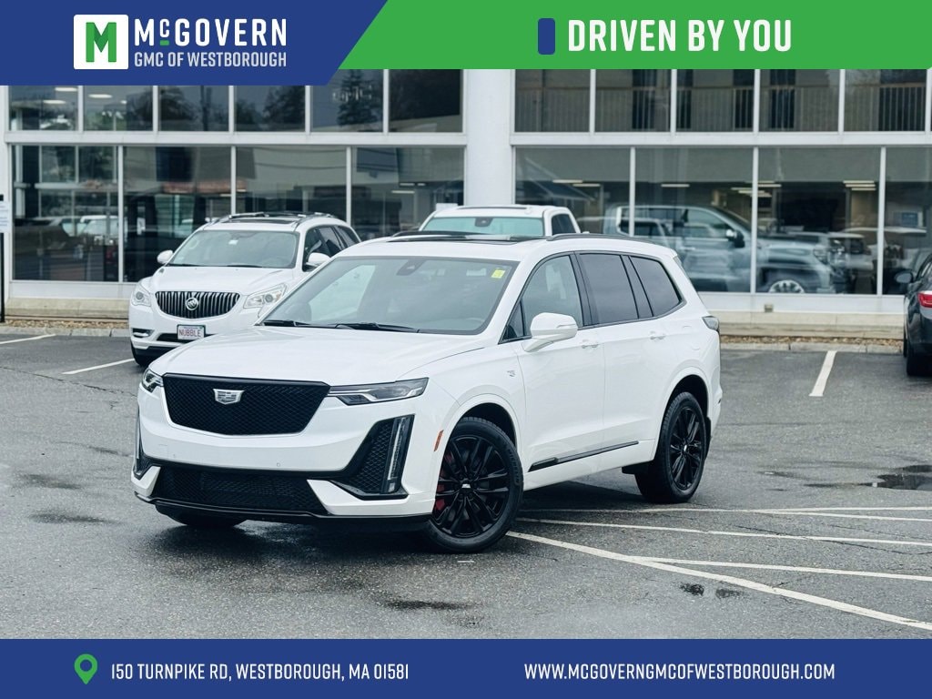 2024 Cadillac XT6 Sport's photo