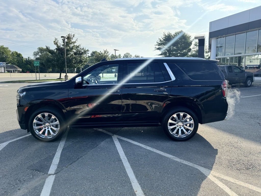 Used 2022 Chevrolet Tahoe Premier with VIN 1GNSKSKL7NR300778 for sale in Westborough, MA