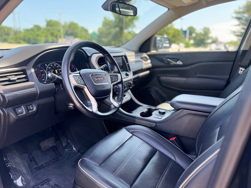 2020 GMC Acadia Denali - Photo 15