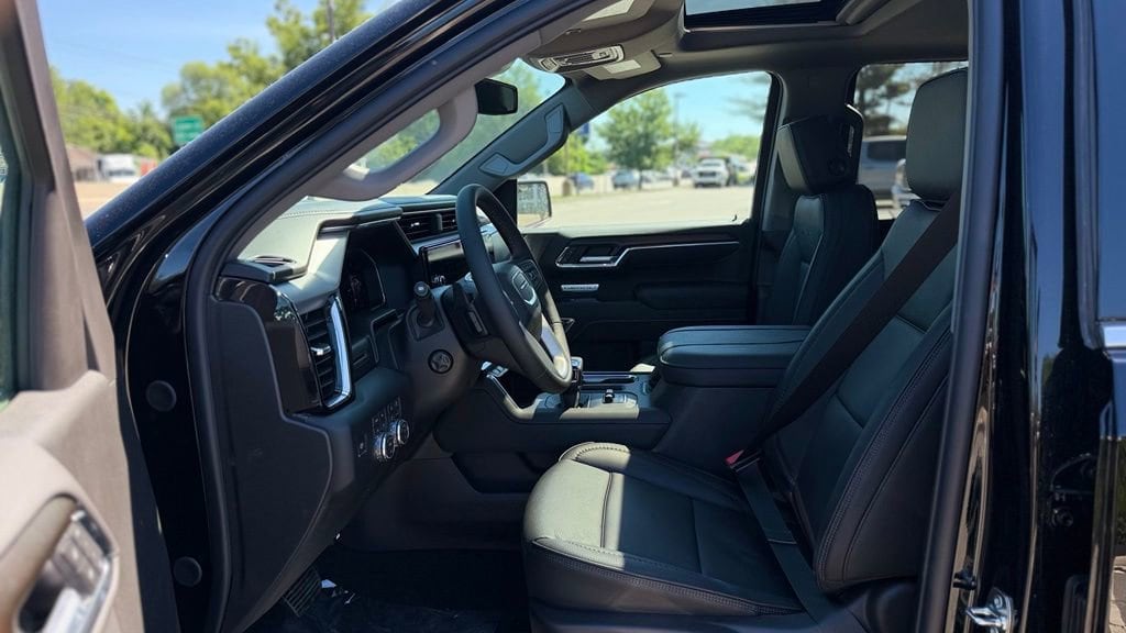 2026 GMC Sierra 1500 Denali - Photo 16