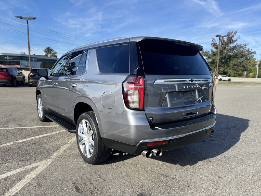 2022 Chevrolet Tahoe High Country photo 3
