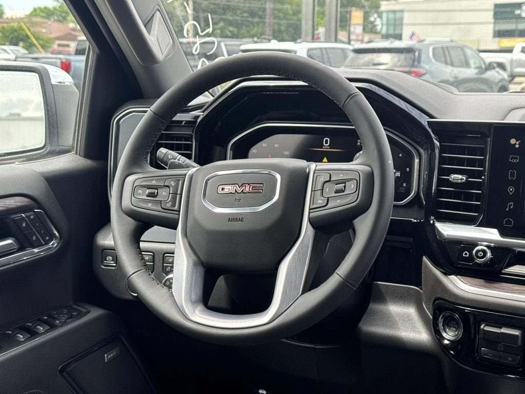 2026 GMC Sierra 1500 SLT - Photo 13