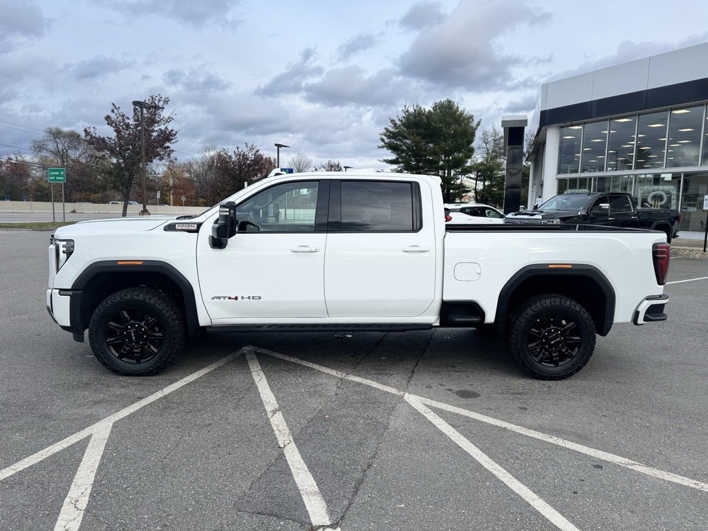 Used 2024 GMC Sierra 2500 HD AT4 Truck