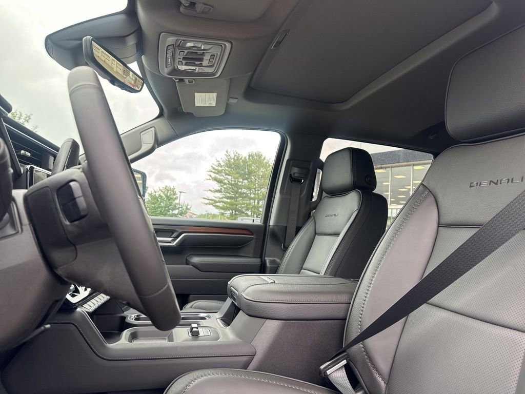 2025 GMC Sierra 2500HD Denali - Photo 16