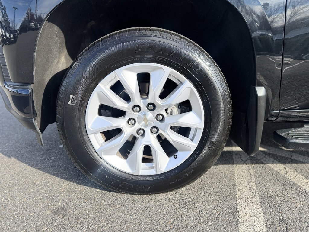 2022 Chevrolet Silverado 1500 Custom photo 2