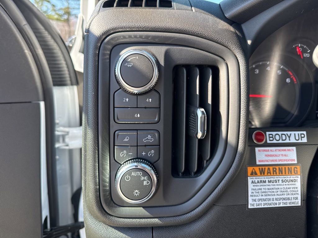 2026 GMC Sierra 3500HD Pro - Photo 20
