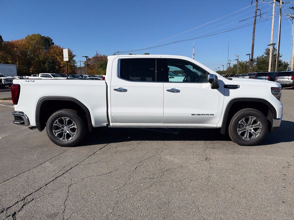 2026 GMC Sierra 1500 SLT - Photo 7