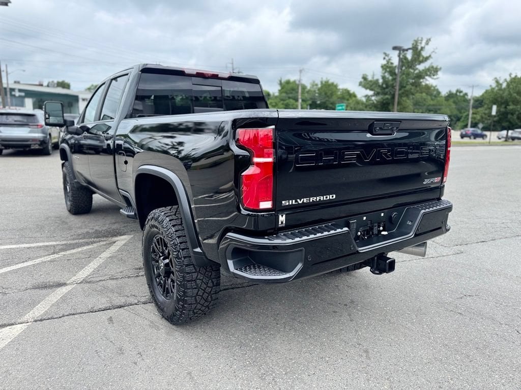 Used 2025 Chevrolet Silverado 2500 HD ZR2 Truck