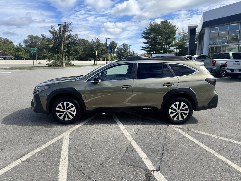 Used 2025 Subaru Outback Premium