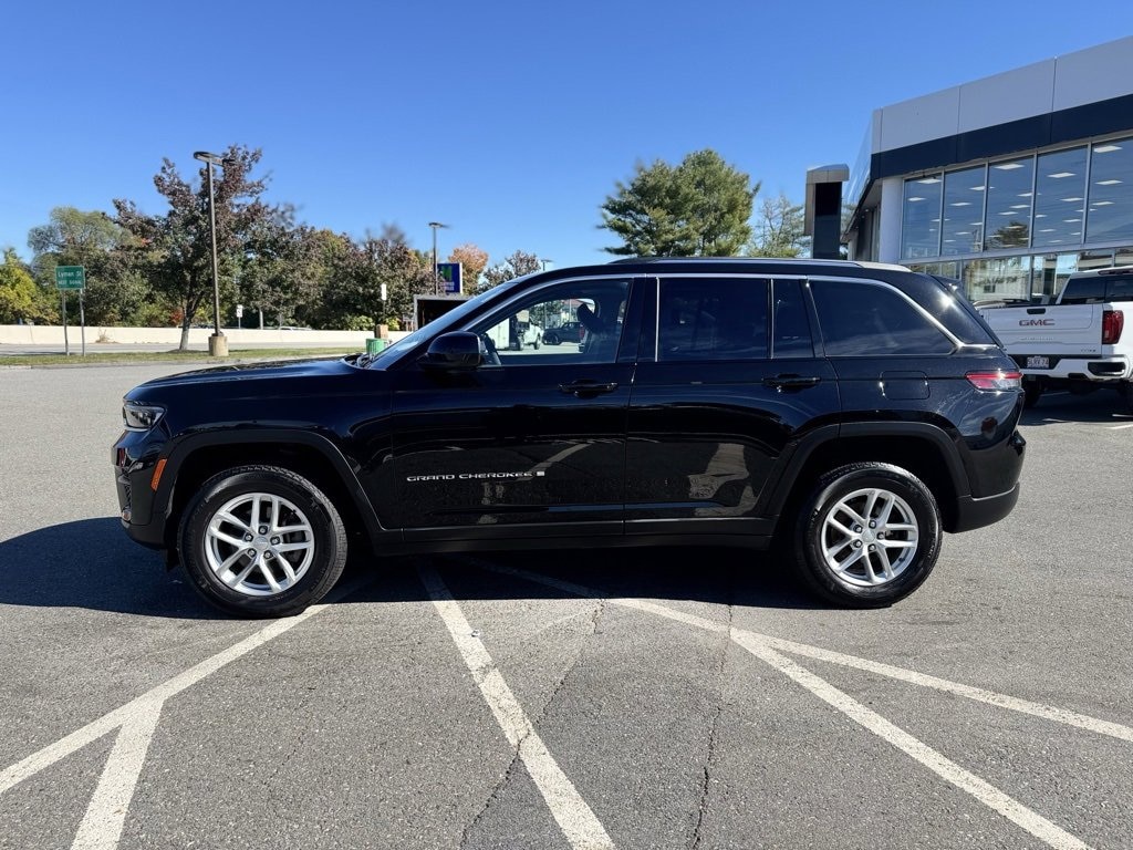 Used 2024 Jeep Grand Cherokee Laredo X