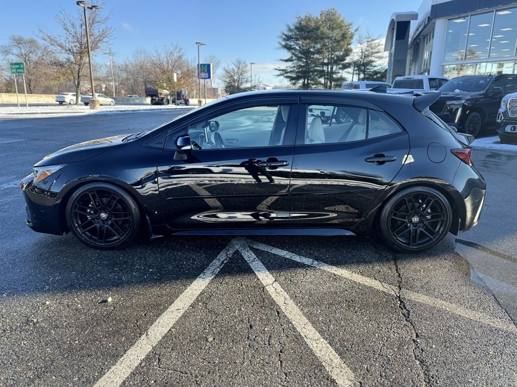 Used 2024 Toyota Corolla Hatchback SE