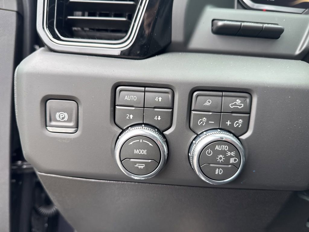 2026 GMC Sierra 2500HD AT4 - Photo 20