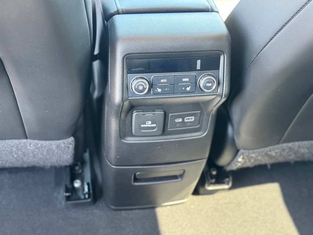2020 GMC Acadia Denali - Photo 25