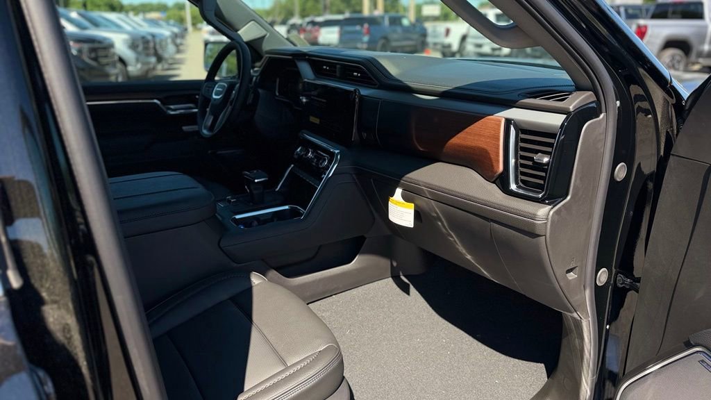 2026 GMC Sierra 1500 Denali - Photo 10
