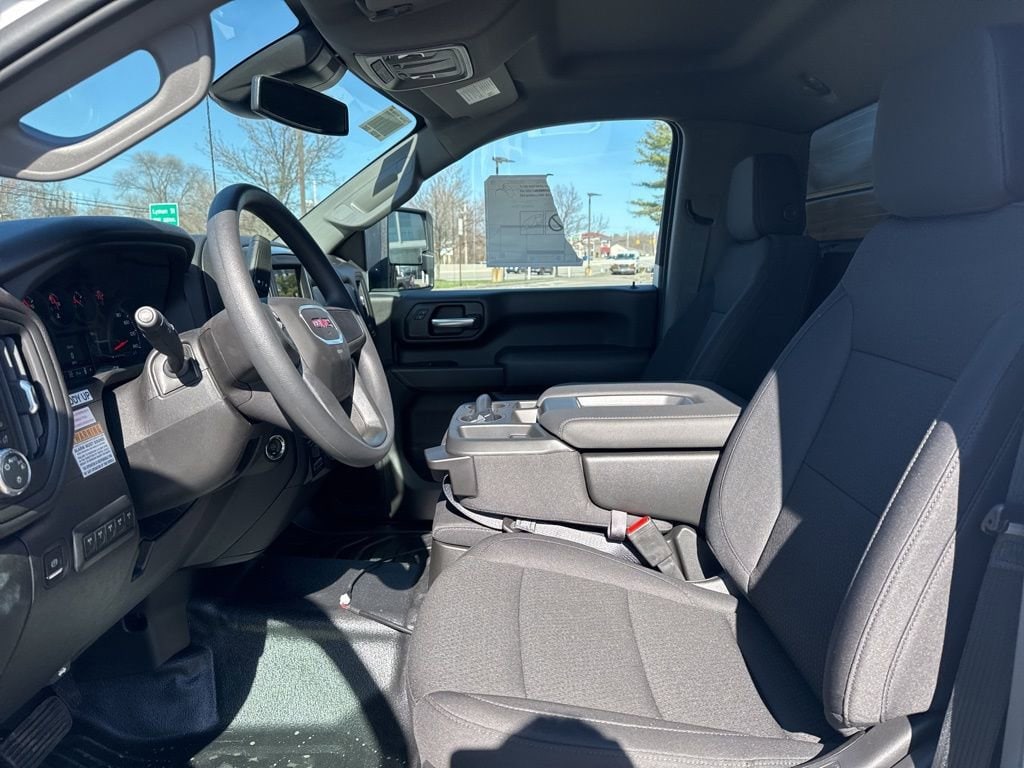 2026 GMC Sierra 3500HD Pro - Photo 15