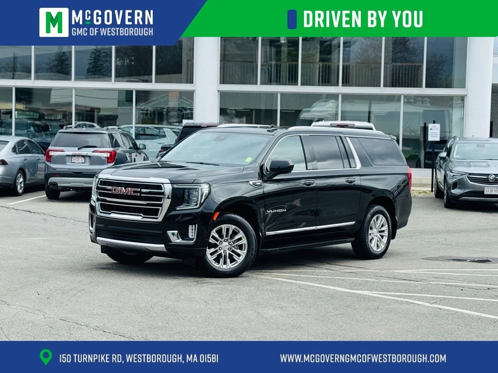2023 GMC Yukon SLT 4X4's photo