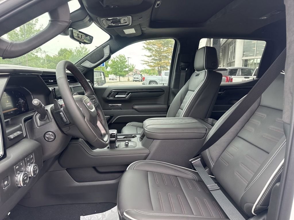2026 GMC Sierra 1500 AT4X - Photo 15
