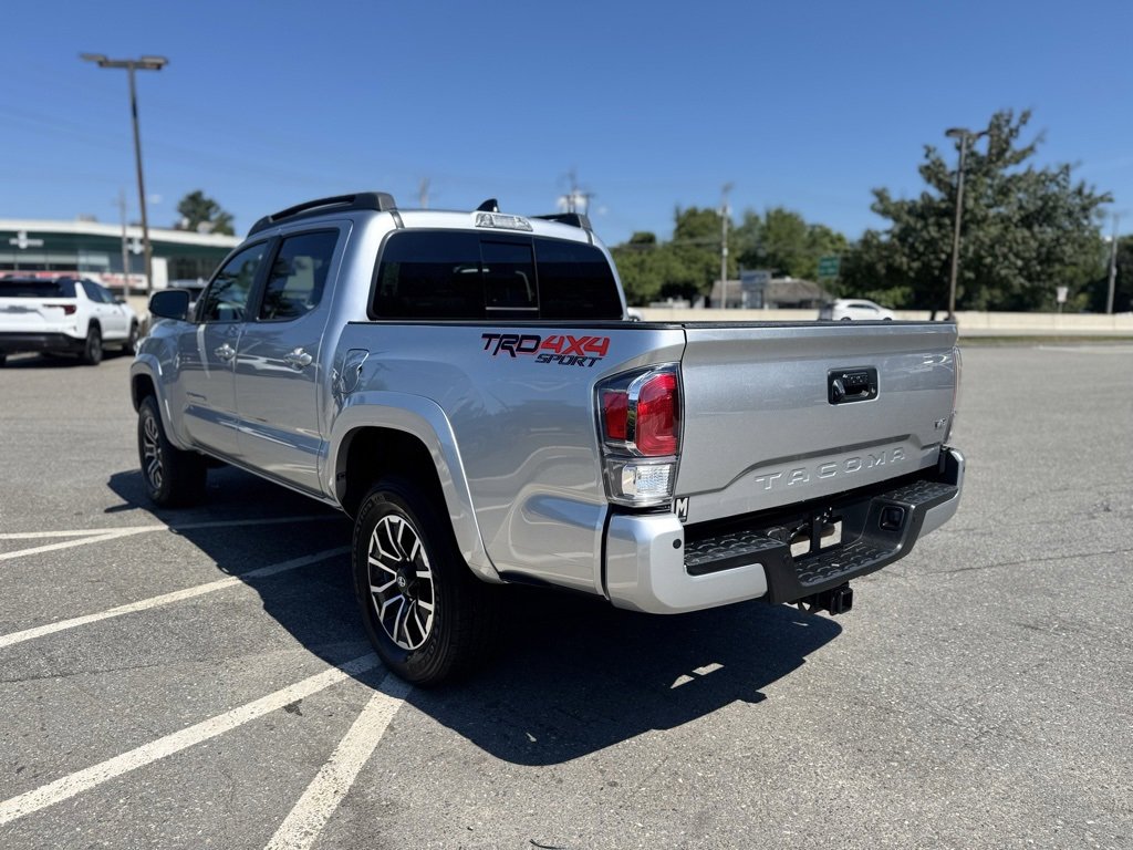 2022 Toyota Tacoma TRD Sport V6 photo 4