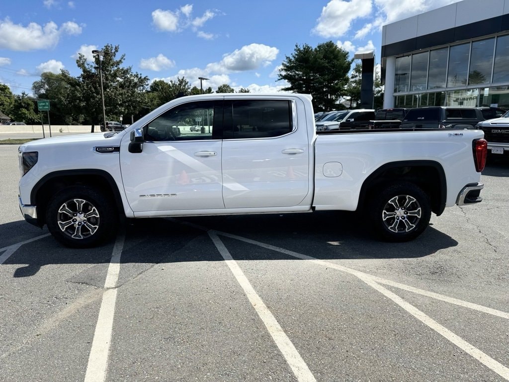 Used 2024 GMC Sierra 1500 SLE with VIN 1GTUUBED3RZ141117 for sale in Westborough, MA