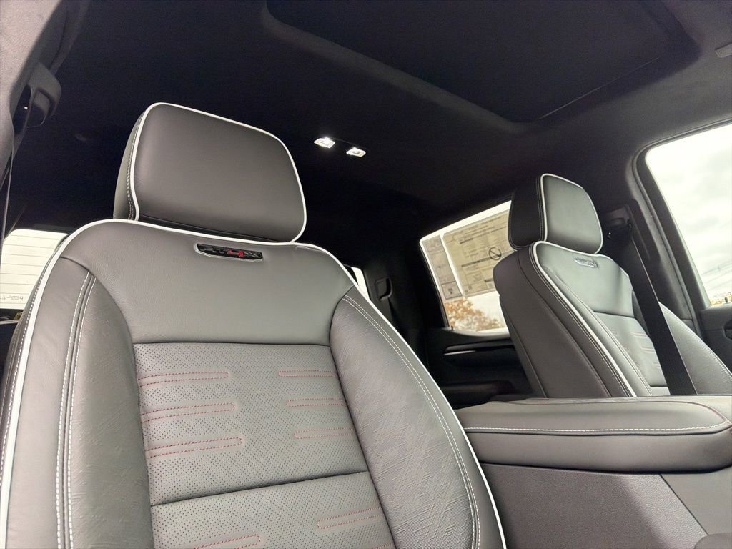 2026 GMC Sierra 1500 AT4X - Photo 11