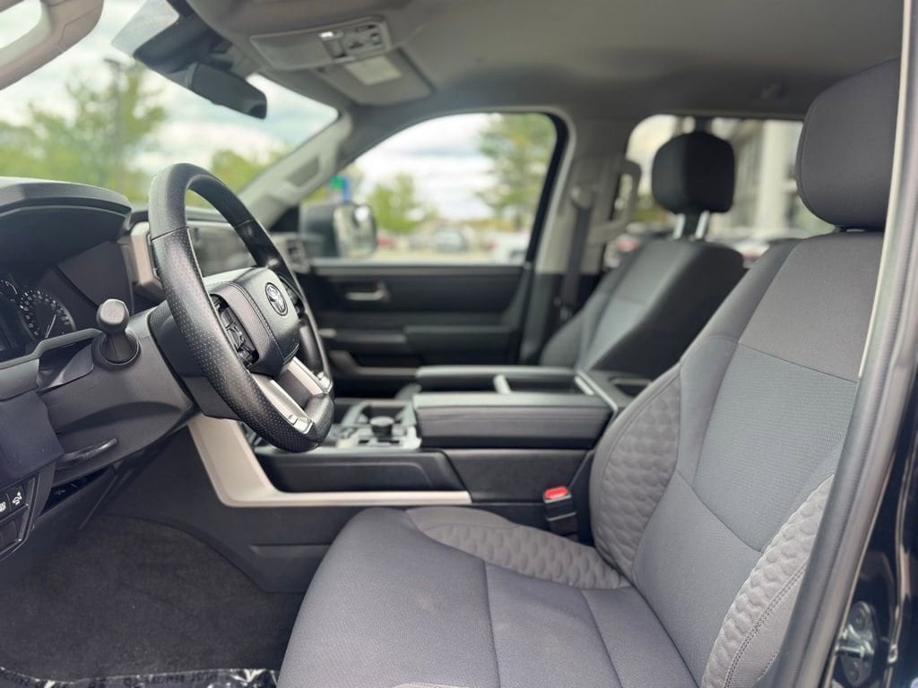 2024 Toyota Tundra SR5 - Photo 15