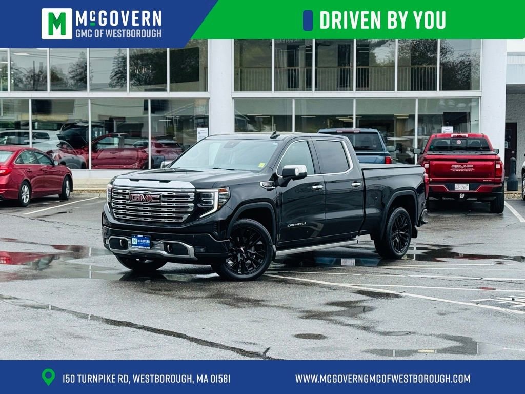 2022 GMC Sierra 4WD Crew Cab Short Box Denali's photo