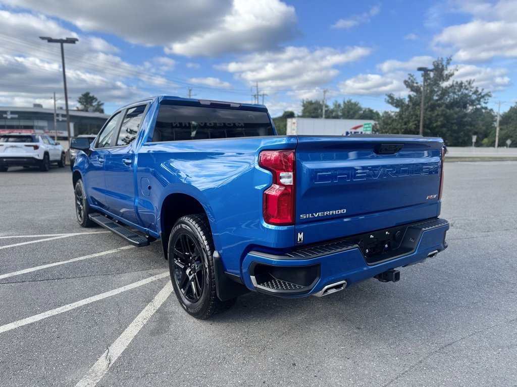2024 Chevrolet Silverado 1500 RST photo 4