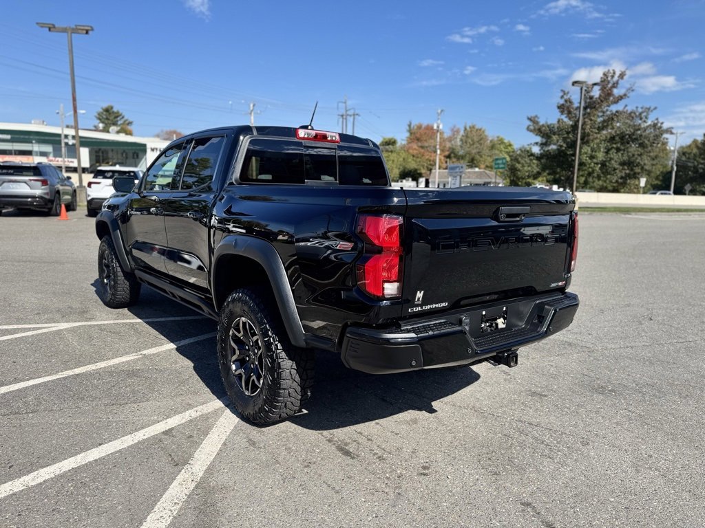 2024 Chevrolet Colorado ZR2 photo 3