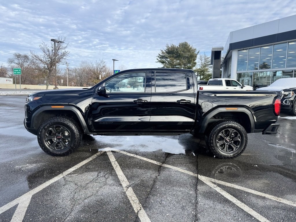 Used 2025 GMC Canyon Elevation Truck