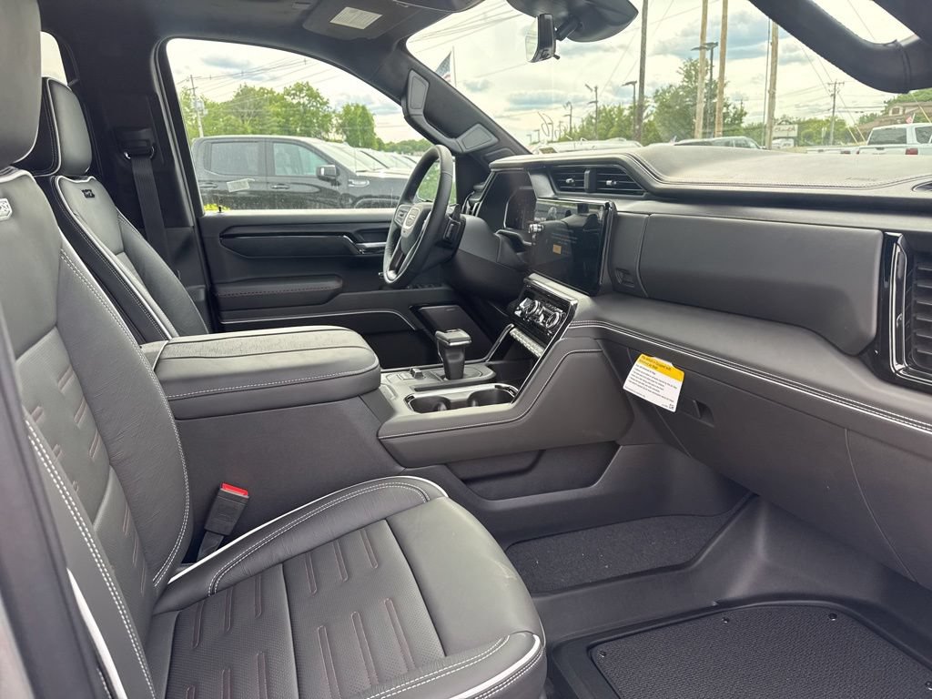 2026 GMC Sierra 1500 AT4X - Photo 10