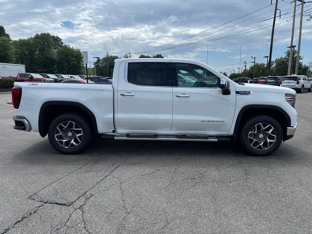 2026 GMC Sierra 1500 SLT - Photo 7