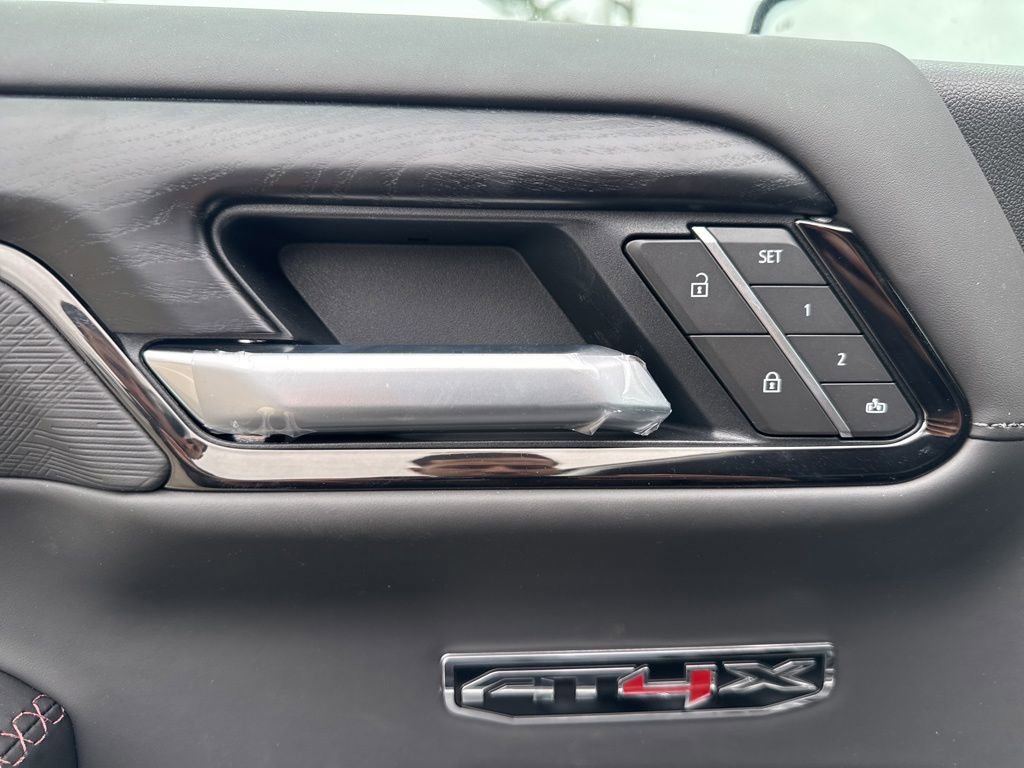 2026 GMC Sierra 1500 AT4X - Photo 23