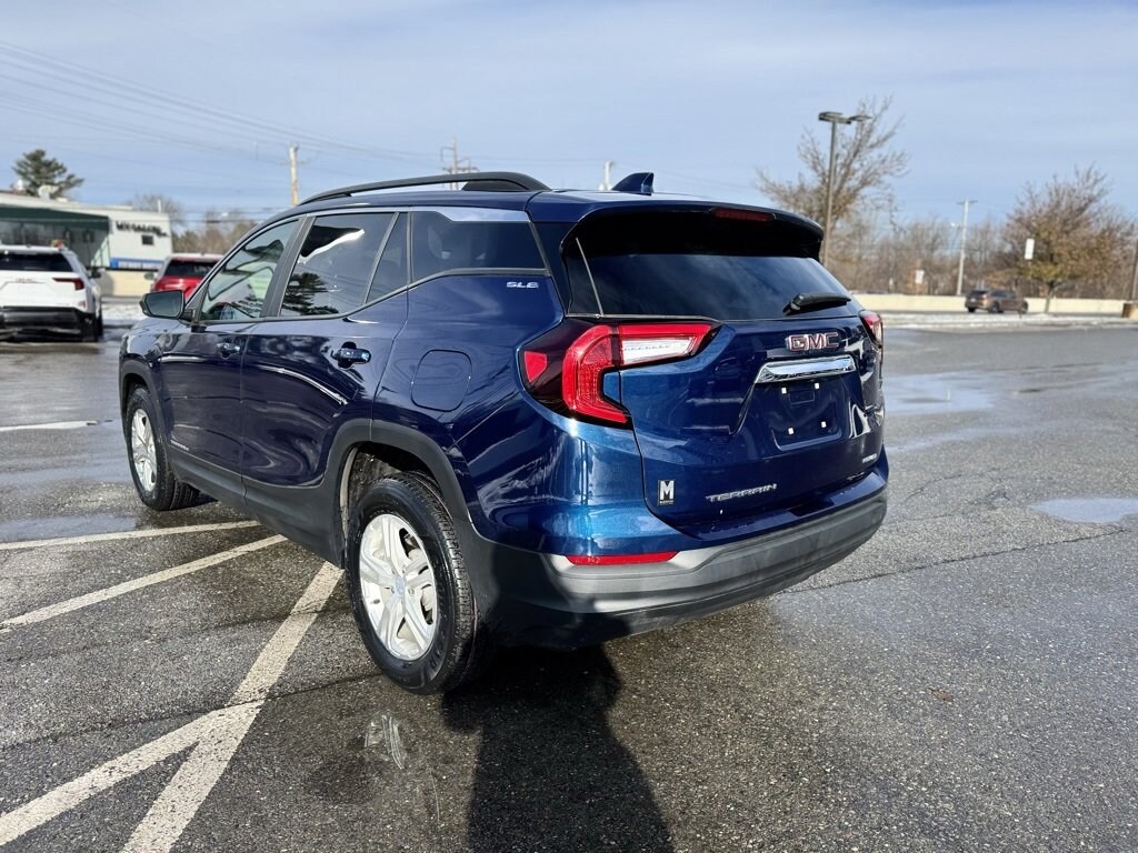 Used 2022 GMC Terrain SLE SUV