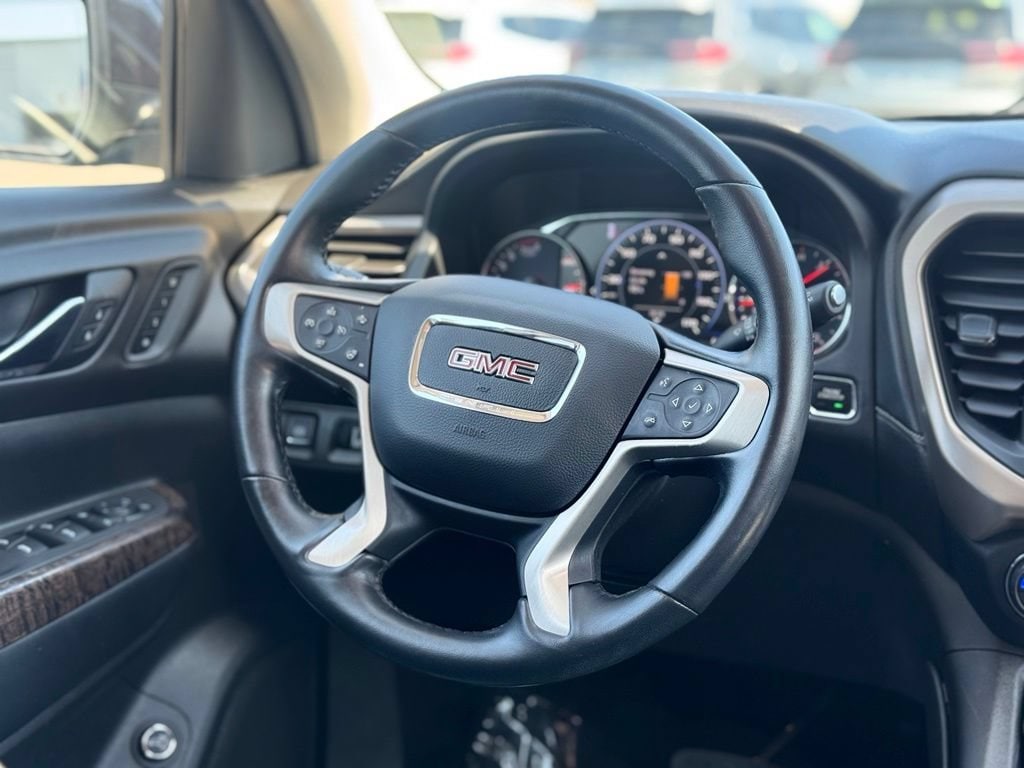 2020 GMC Acadia Denali - Photo 14