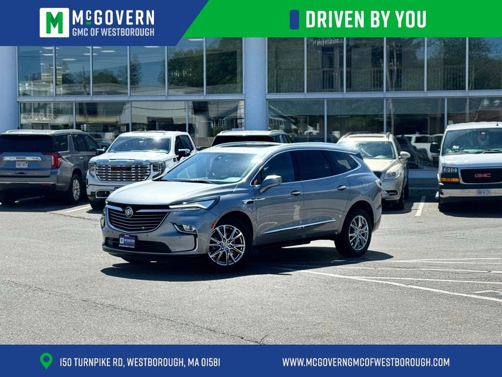 2023 Buick Enclave Essence AWD's photo