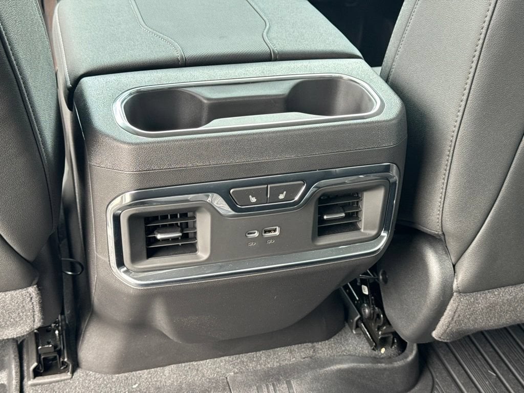 2026 GMC Sierra 1500 SLT - Photo 24