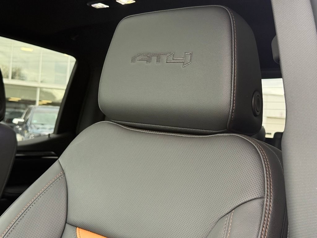 2026 GMC Sierra 1500 AT4 - Photo 13