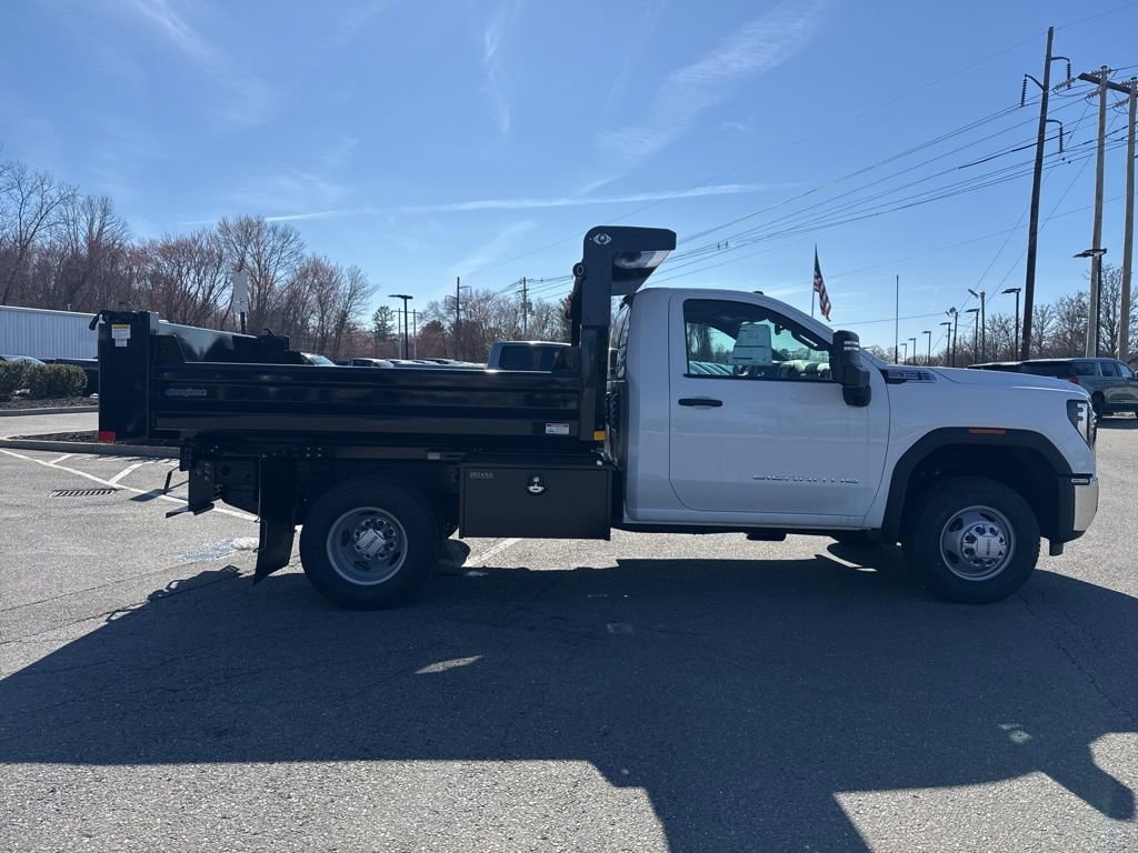 2026 GMC Sierra 3500HD Pro - Photo 7