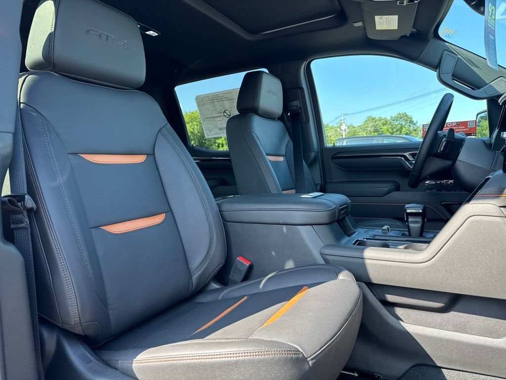2026 GMC Sierra 1500 AT4 - Photo 11