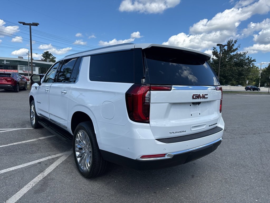 2025 Gmc Yukon XL photo 3