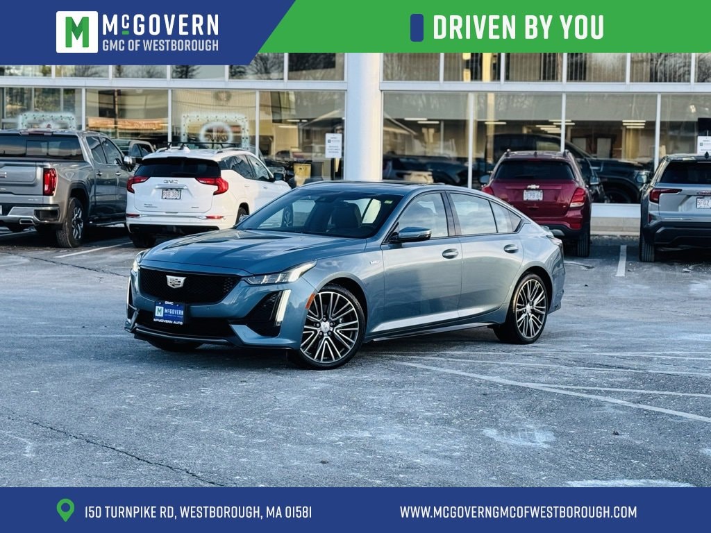 2023 Cadillac CT5 V-Series's photo