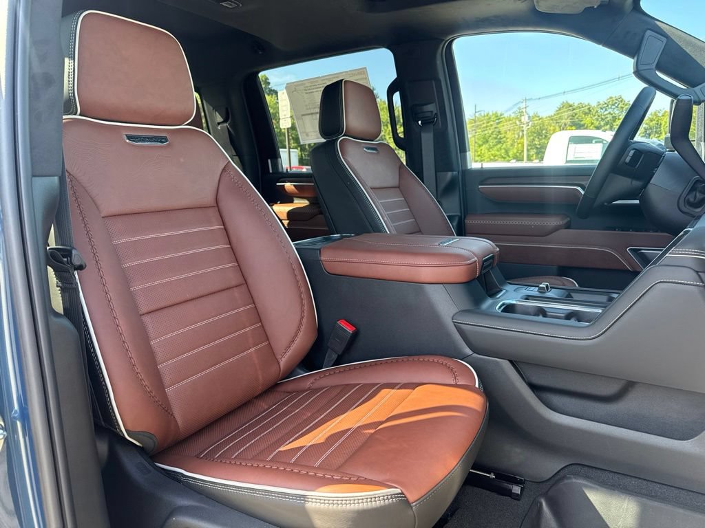 2026 GMC Sierra 2500HD Denali Ultimate - Photo 10