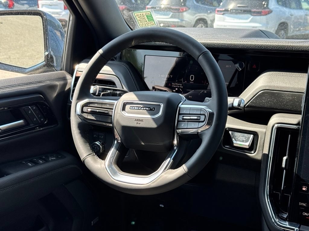 2026 GMC Yukon XL Denali - Photo 14