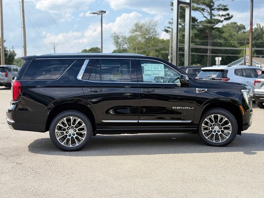 2026 GMC Yukon Denali - Photo 6
